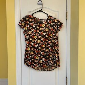 NWT DR2 pleated floral blouse